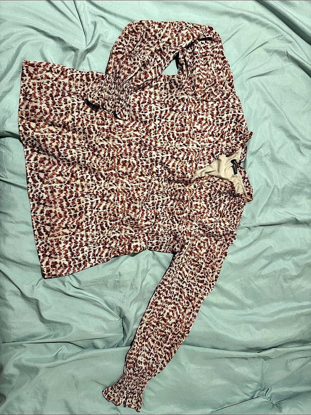 Mascomoda Animal Print blouse in White & Brown